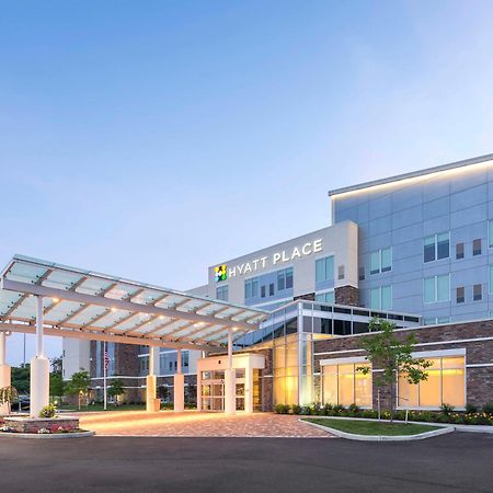 Hyatt Place Canton Lake Cable Экстерьер фото