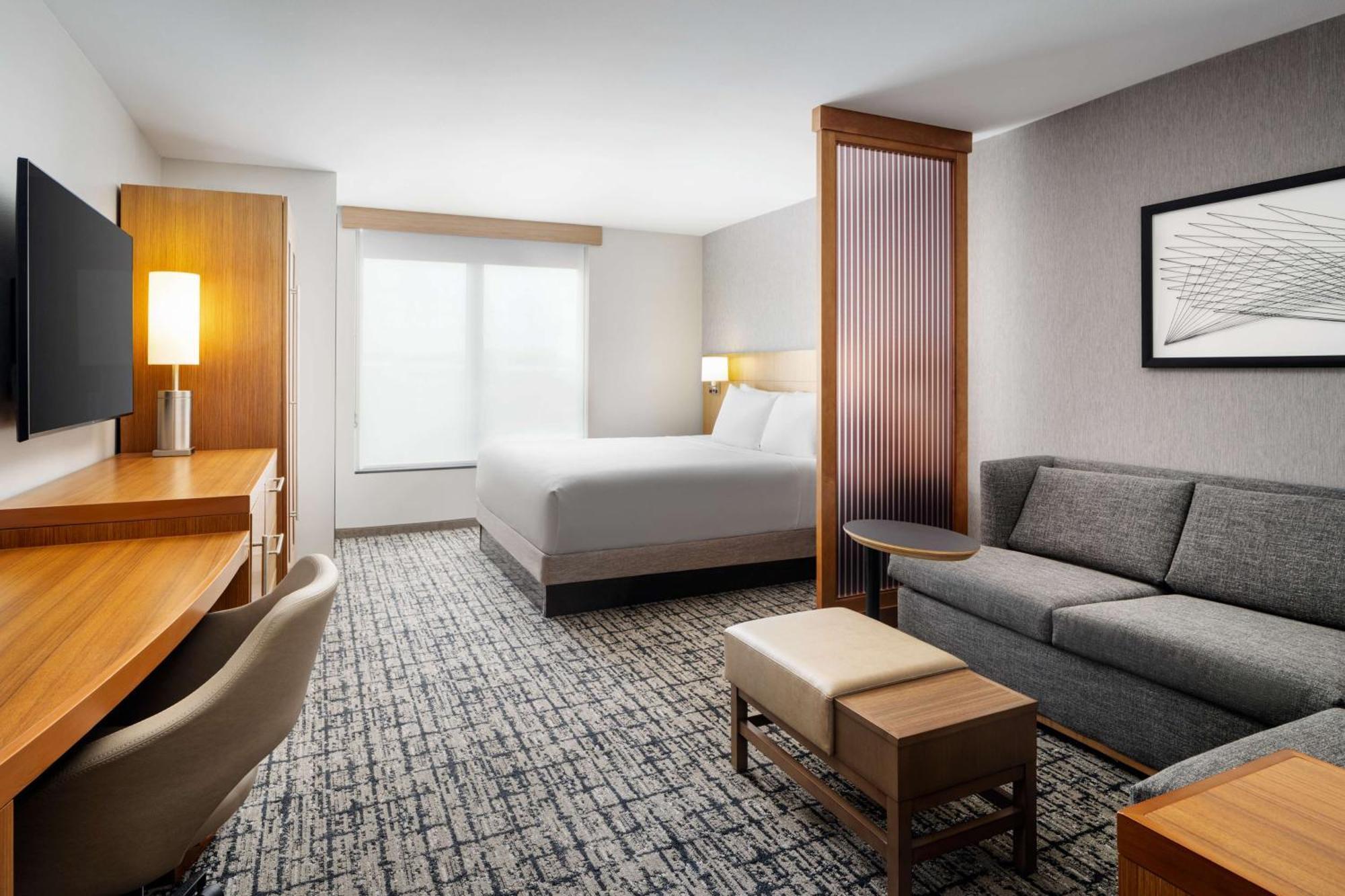 Hyatt Place Canton Lake Cable Экстерьер фото