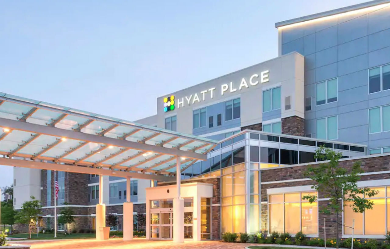 Hyatt Place Canton Lake Cable Экстерьер фото