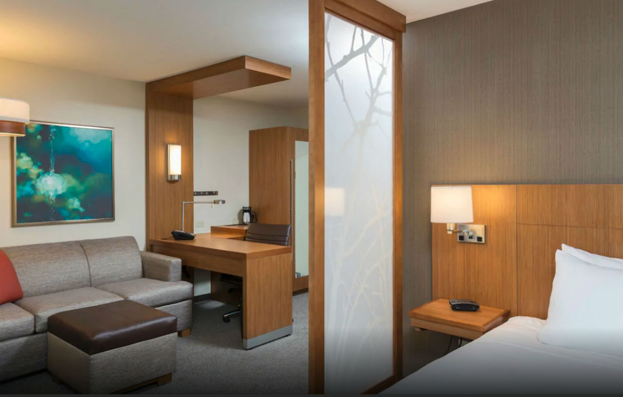 Hyatt Place Canton Lake Cable Экстерьер фото