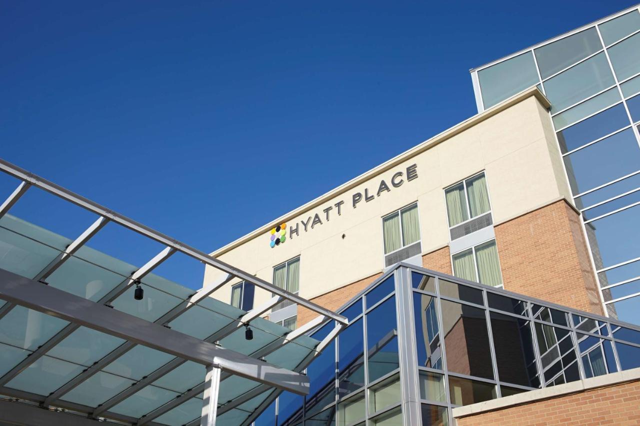 Hyatt Place Canton Lake Cable Экстерьер фото